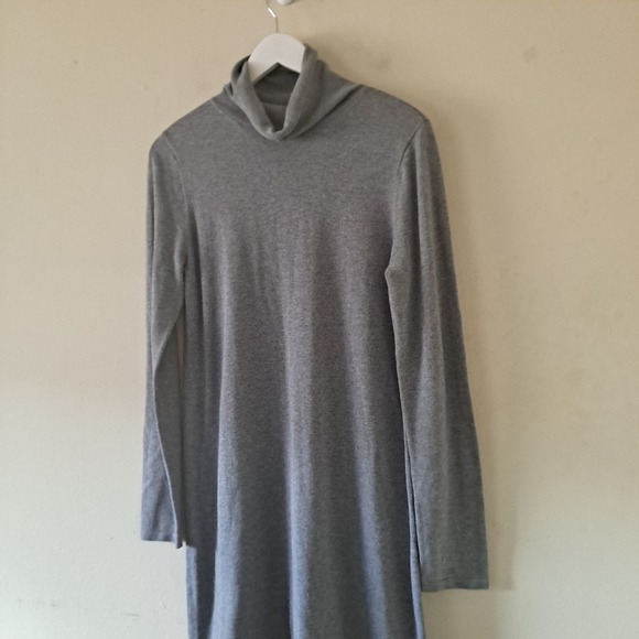 J. Jill Grey Long Sleeve Knit Turtle Neck Knee / Midi Length Sweater Dress - M - Picture 4 of 9